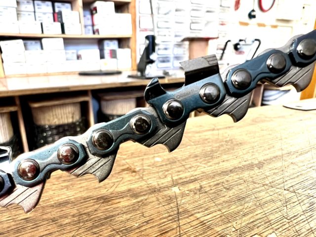 75EXJ100R NEW Oregon Full Skip Chisel 3/8 .063[1.6mm] 100ft Reel = 1640 Drive Links [includes joiners and tie straps] - Image 6