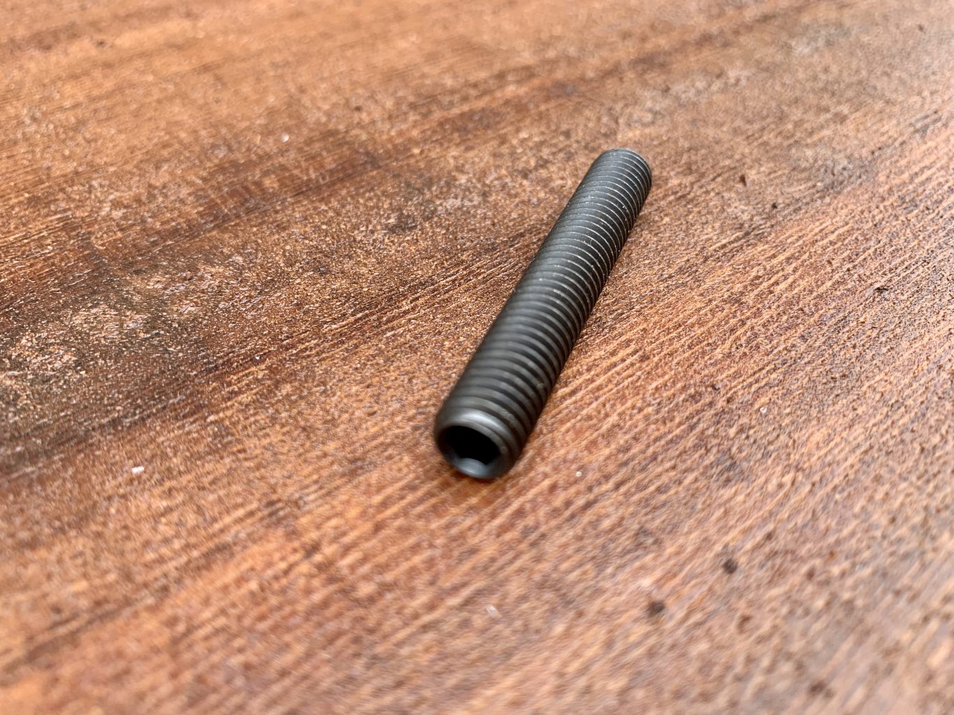 4507 Grub Screw Plain M8x70mm