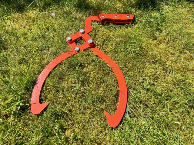SMC2H-30 Hand Held Log Tongs 12"[30cm] - Image 4