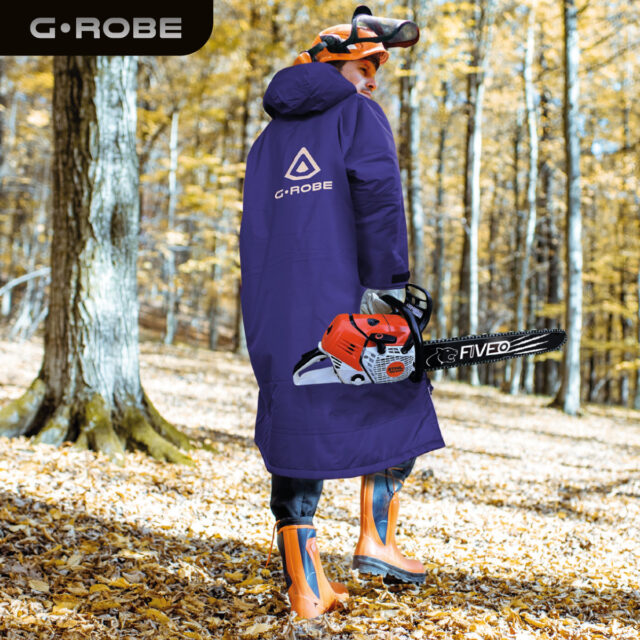 G-Robe-The-ultimate-outdoor-coat-Marine-Blue-02