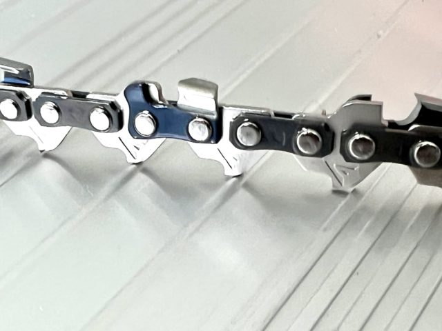 P-1/4-043-MG-100FT Panther Mini Chain [Guarded Version] 1/4 .043[1.1mm] 100ft Reel = 2400 Drive Links [includes joiners and tie straps] - Image 7