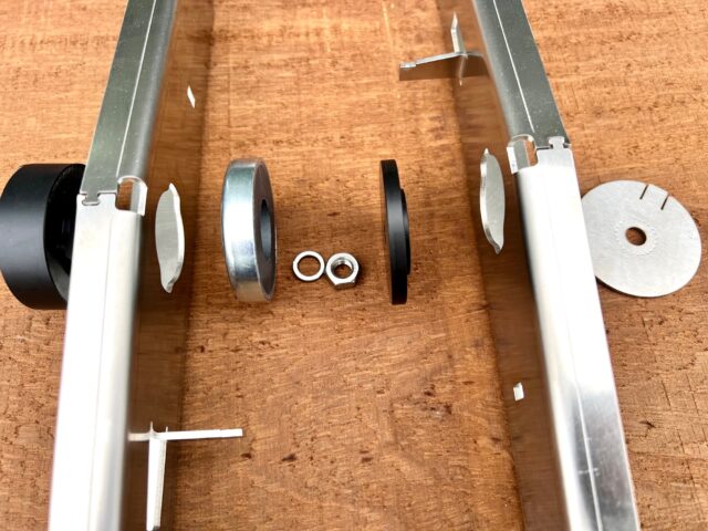 PXL-SKID-SM Panther Extra Long Pivoting Skid Assembly [SMALL 30MM MILLS] [Expected 26th Sept 2023] - Image 3