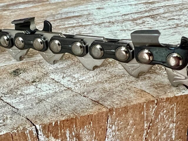(P+325-050-FSL) Panther Plus Chisel Full Skip .325 .050[1.3mm] Only Available in 72 Links [18" Bars] - Image 4