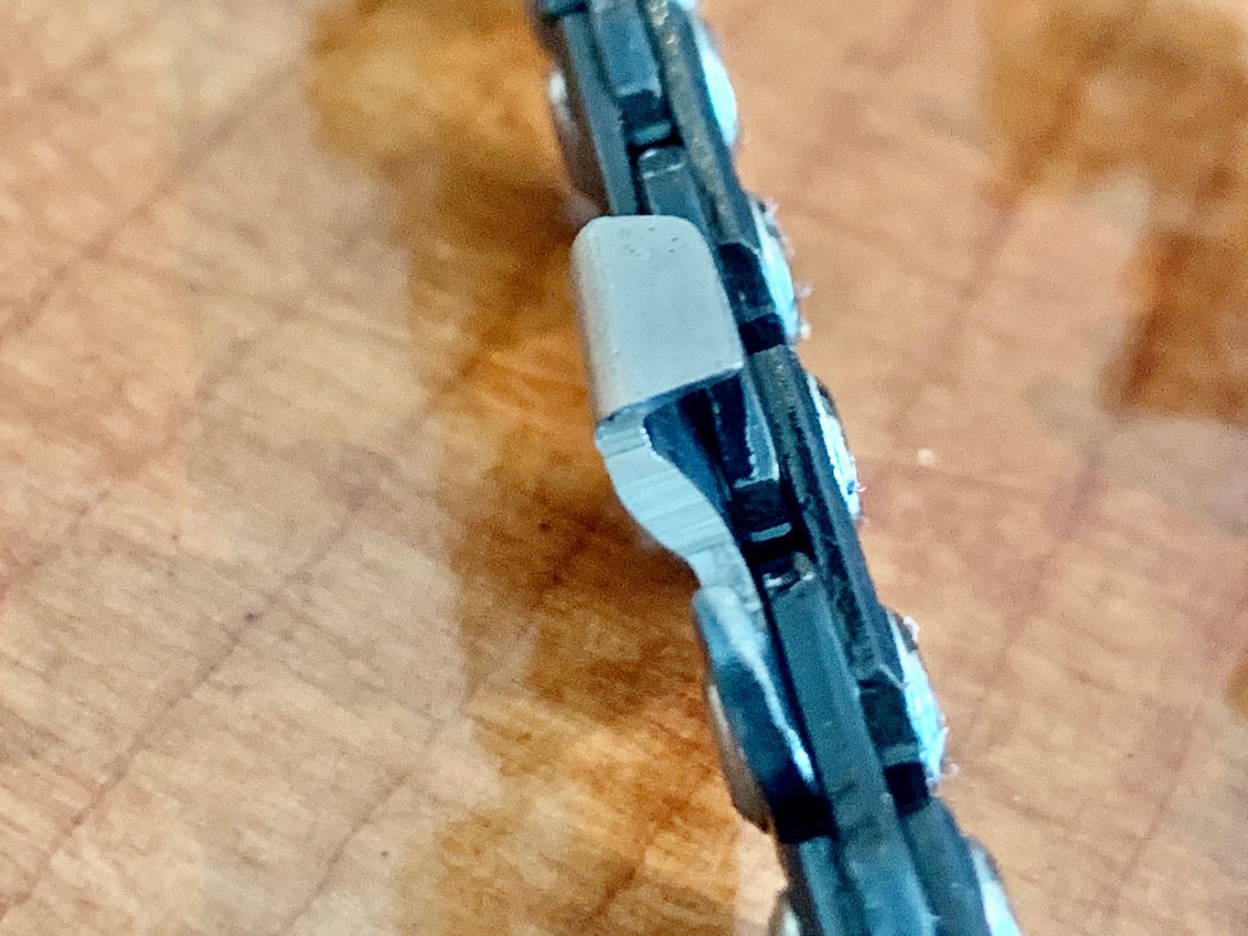 AR325058 AR Ripping Chain .325 .058