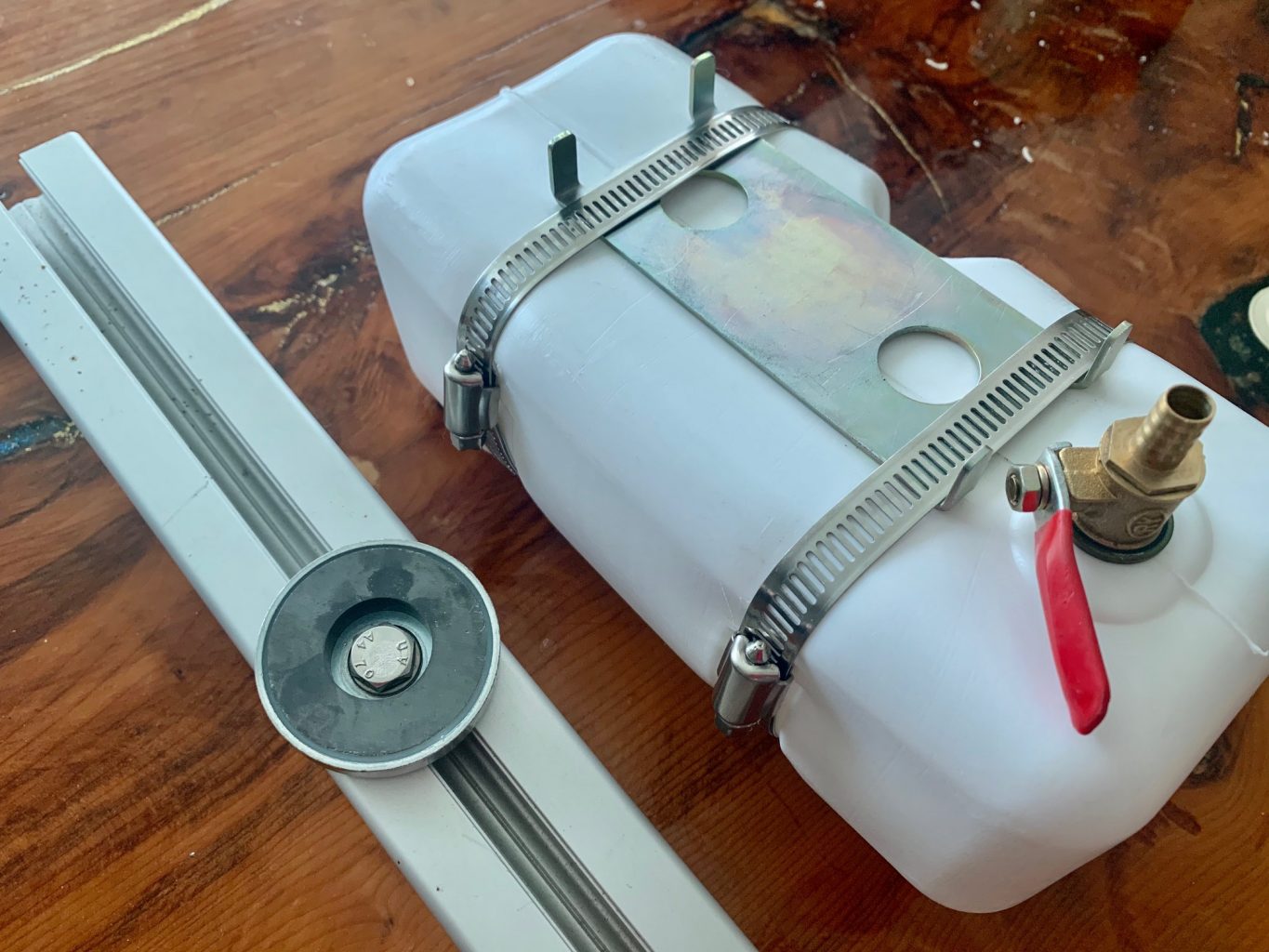 EcoAOP Panther Auxillary Oiler Kit For Panther Chainsaw Mills