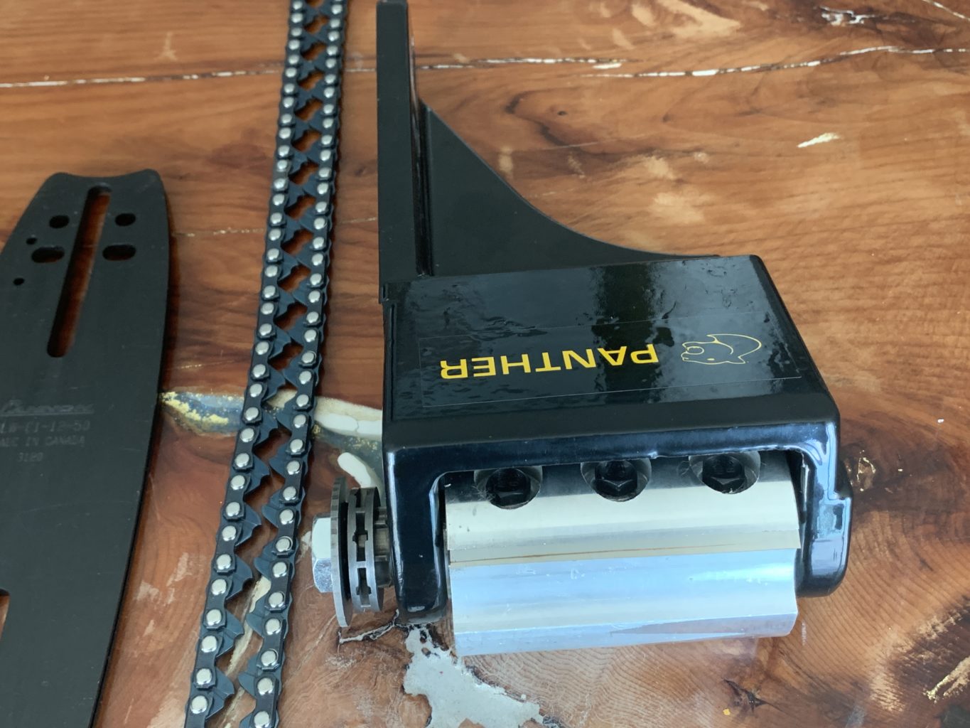 Universal Cannon Mounting Bar for Log De Barker