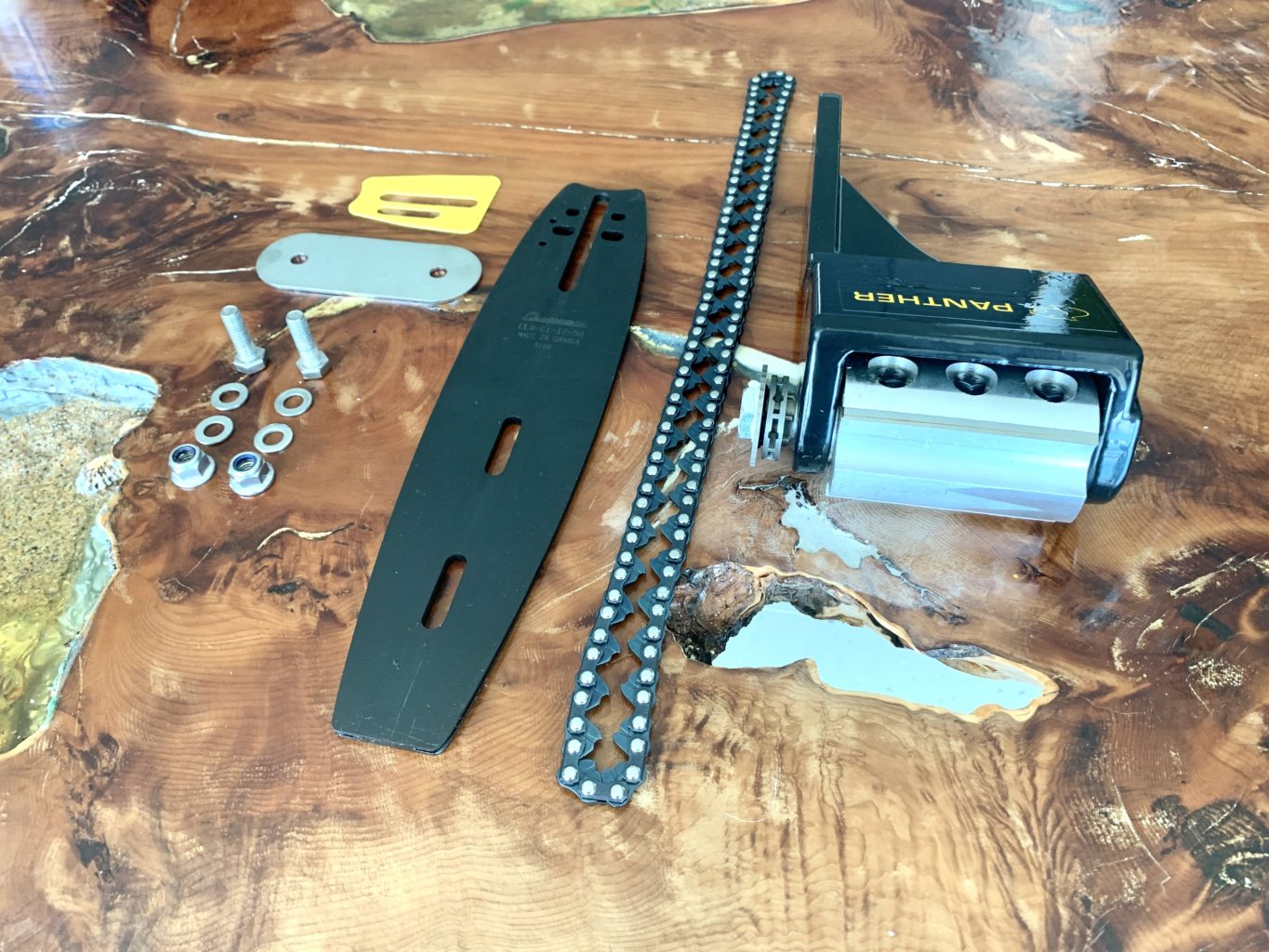 Universal Cannon Mounting Bar for Log De Barker